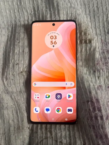 Motorola Edge 40 neo semi novo tela curva