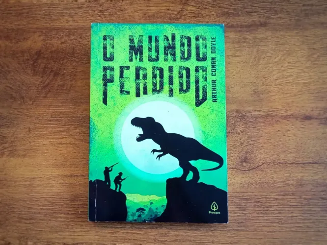 Livro O Mundo Perdido - Arthur Conan Doyle (Seminovo)