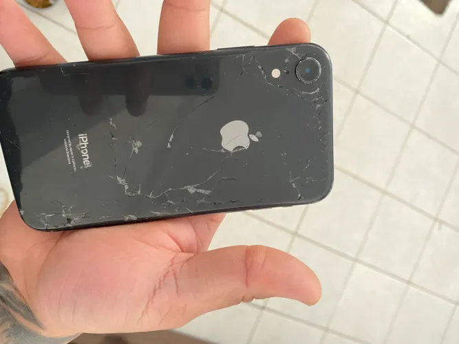 iphone XR 