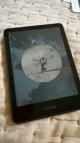 Vendo kindle colorsoft nunca usado (16GB novo )