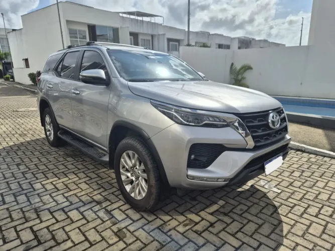 Toyota Hilux SW4 SRV 4X2 2.7 Flex 16V Aut. 2021