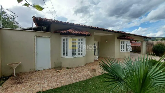Casa à venda no Recanto dos Canjaranas em Vinhedo/SP