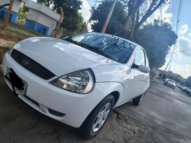 Ford KA GL 1.0i Zetec Rocam 2002