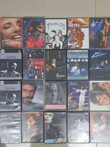 DVD musical nacional (lote)R$180,00