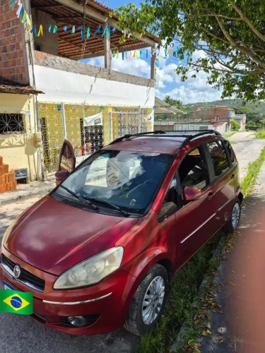Fiat Idea Essence 1.6 Flex 16V 5P 2012