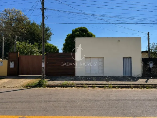 CASA COM 2 QUARTOS SENDO 1 SUITE À VENDA POR R$ 599.000,00 NO JD CELESTE EM SINOP/MT - GAD
