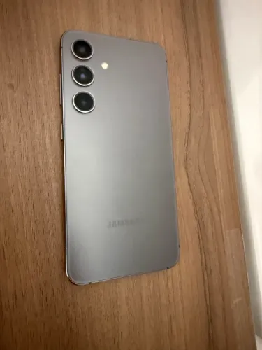 Celular S-24