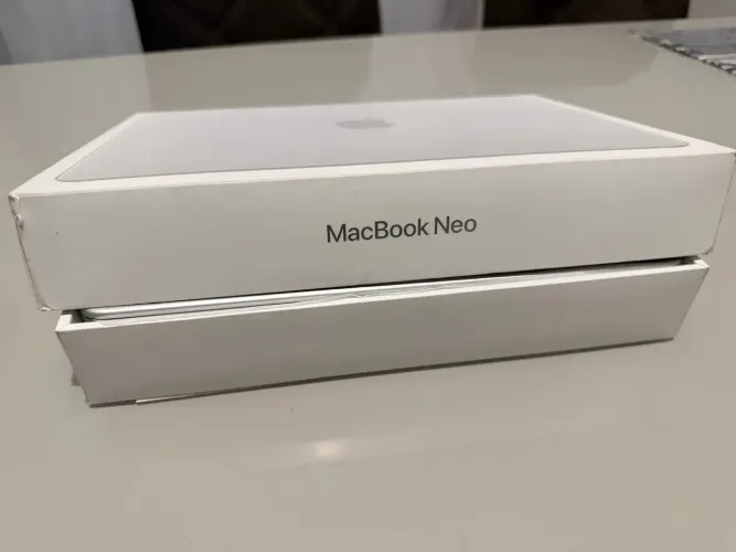 MacBook Neo A18 - Completo na Caixa