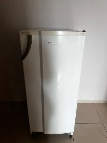 Geladeira usada