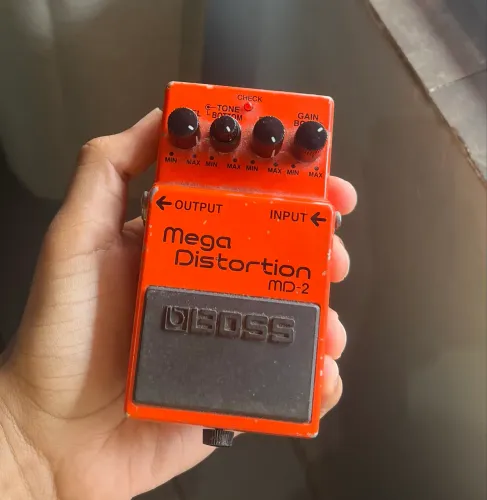Pedal Boss MD-2 - Mega Distortion