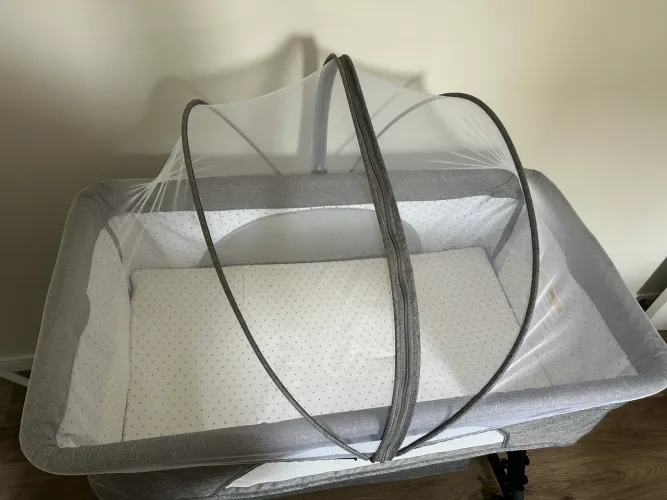 Berço portátil KaBaby - Moisés/Co-bed seminovo