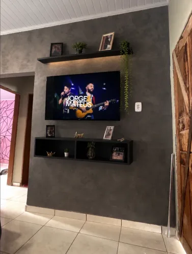 Painel para TV Preto - Usado