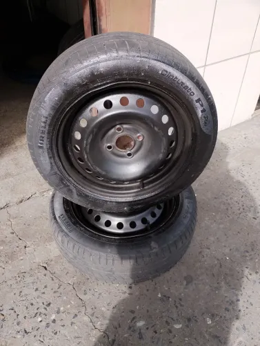 Roda de ferro Aro 15 GM