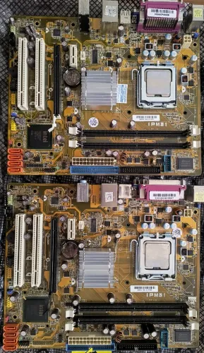  2 x Placa mãe com processador IPM31 Socket 775