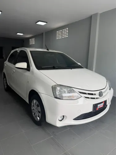 Toyota Etios X 1.3 Flex 16V 5P Mec. 2017
