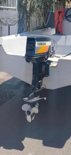 Motor de Popa Yamaha 25 HP Enduro
