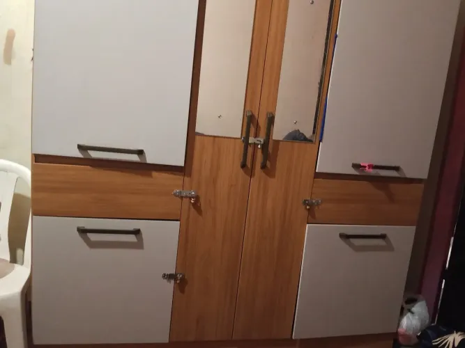 Guarda roupa novo