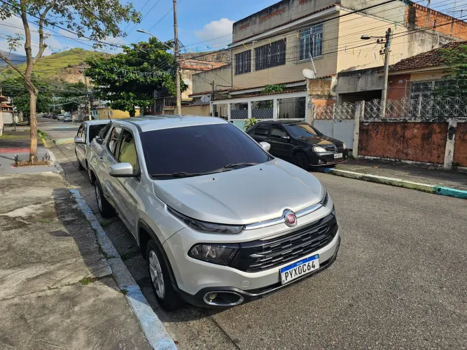 Fiat Toro Freedom 2.0 16V 4X2 TB Diesel Mec. 2017