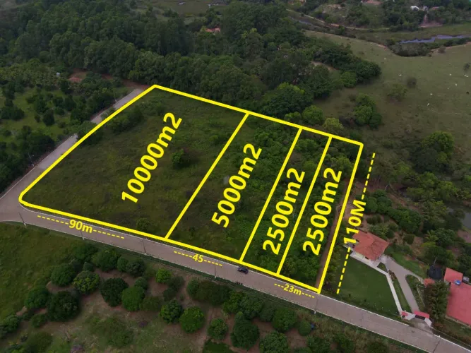 Vendo chacara de 2500m2 a 5000m2 escriturada e plana Con. pontal do atlantico Guarapari.