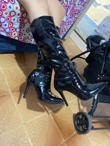 Bota venil numeração 37