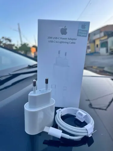 Carregador de iPhone Rápido + cabo