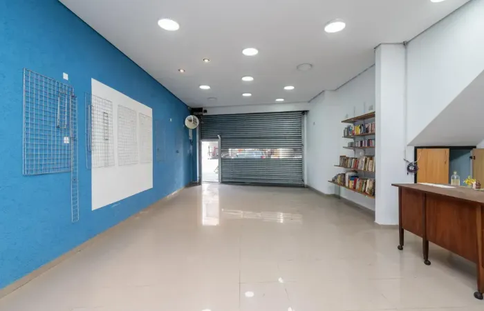 Ponto comercial/Loja/Box para venda com 300 metros quadrados