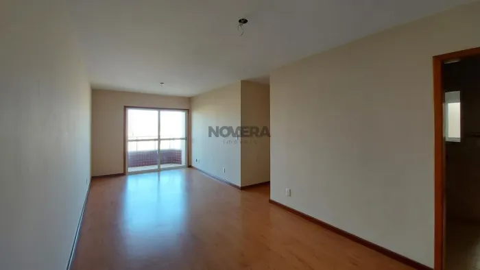 Apartamento com 3 dormitórios (1 suíte) na região da Cohabpel