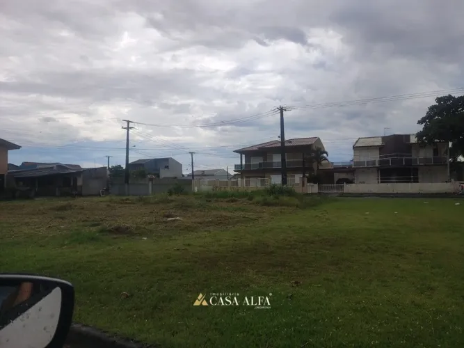 TERRENO FRENTE MAR NO LEBLON EM PONTAL DO PARANÁ