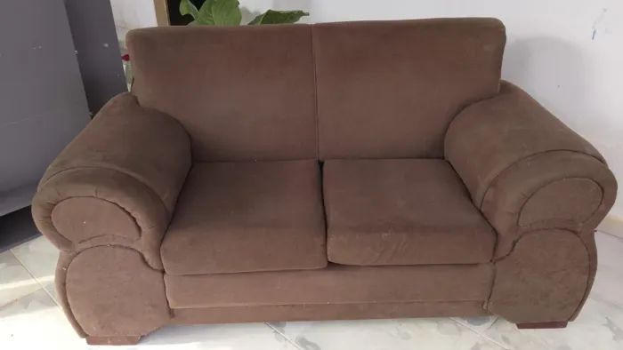 Vende Se Um Jogo De Sofa 