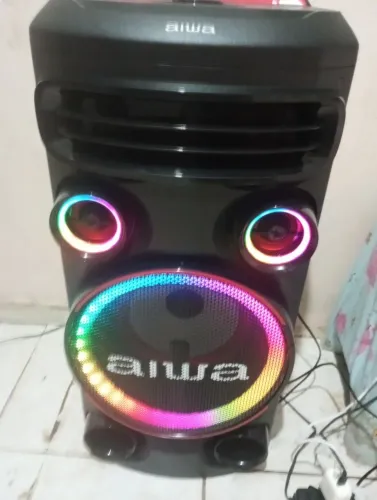 Caixa de som aiwa