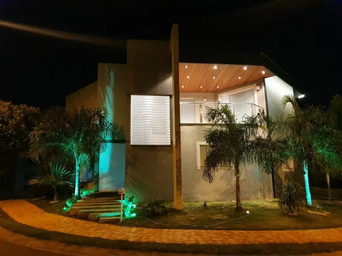 Casa de condomínio em Avenida Marianna Favero Cabrera - Residencial Village Damha - Araraq