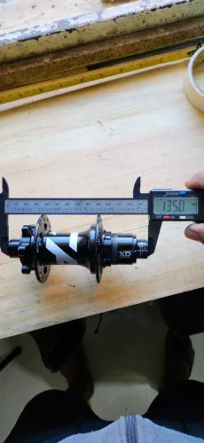 Cubo traseiro ARC XD padrão Sram