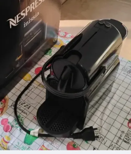 Barbada cafeteira NESPRESSO