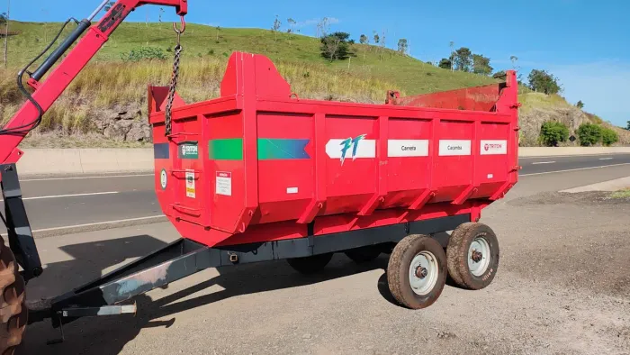 Careta basculante agrícola trator
