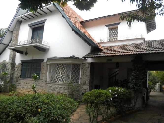 Lindo Sobrado Comercial para locação,5 dormitórios, 30 vagas - Centro de São Bernardo do C