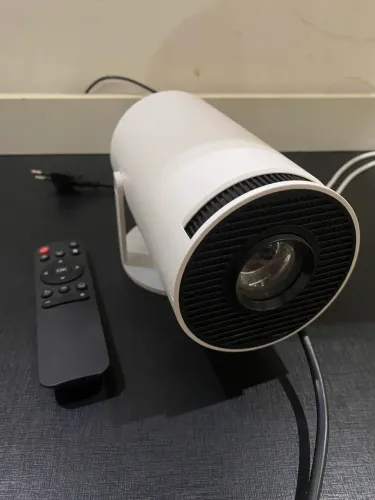 Projetor HY300