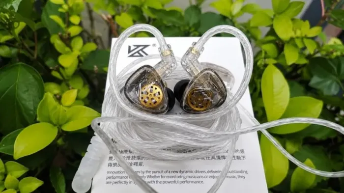 KZ Merga - 4 Drivers - Fone p/ Retorno de Palco e Games - Novo Lacrado c/ Microfone