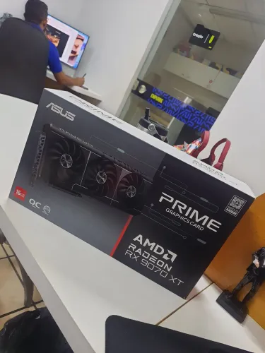 Placa de video Radeon RX 9070 XT 16Gb Asus Prime