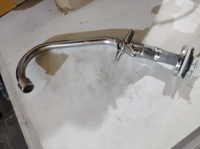 Torneira de cozinha ou lavatório