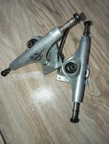 Truck Crail 139MM VAZADO