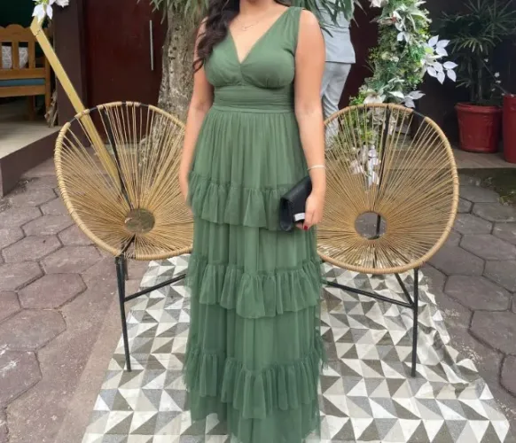 VESTIDO DE MADRINHA VERDE OLIVA PARA CASAMENTO