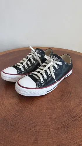Tênis Converse Chuck Taylor All Star Preto (Couro/Sintético)