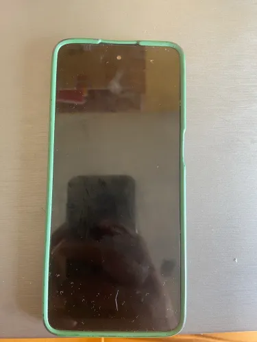 Celular E 32 