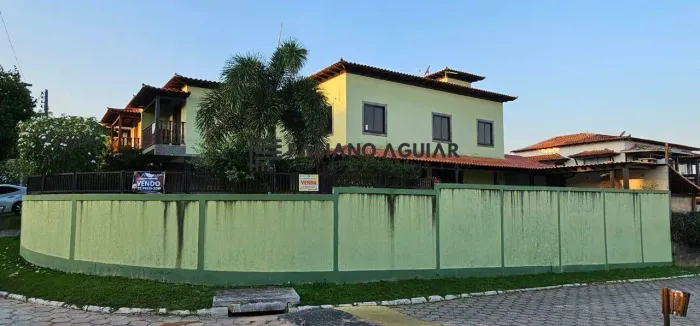 Ampla casa em um dos melhores condomínios da cidade Vila das conchas 4 quartos 2 suítes Po