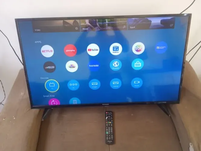 SMART TV PANASONIC 40"