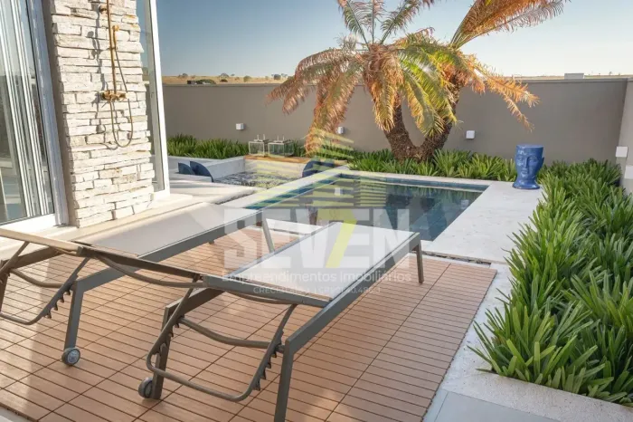 Casa à Venda no Alphaville Bauru 3 Suítes, Piscina e Mobiliada