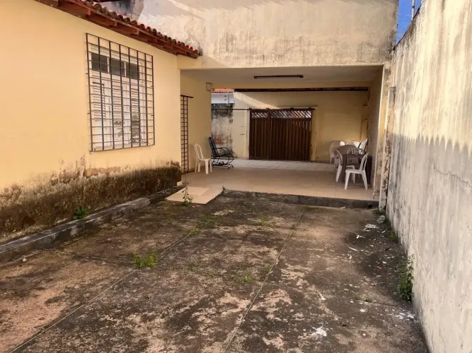 Vendo Casa No Parque Amazonas 4 Quartos