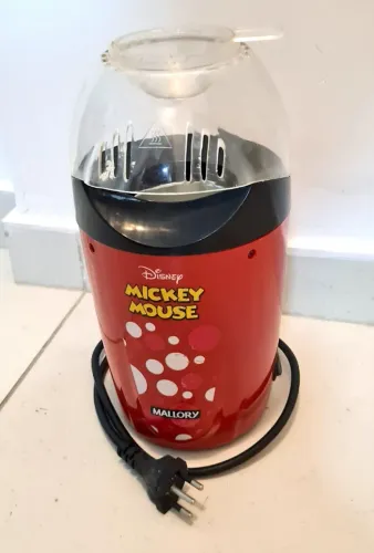Pipoqueira Mickey Mouse como nova