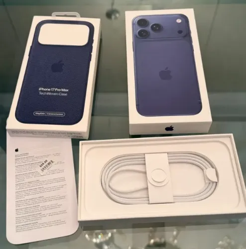 iPhone 17 pró max 256gb azul com case Apple azul caixa e carregador