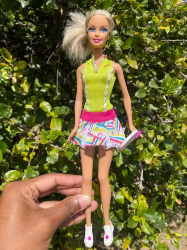 Boneca Barbie quero ser tenista esporte